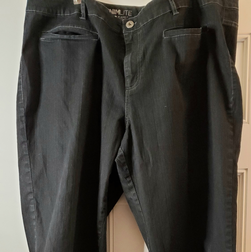 💙 Avenue Capri jeans denim light.Size 26